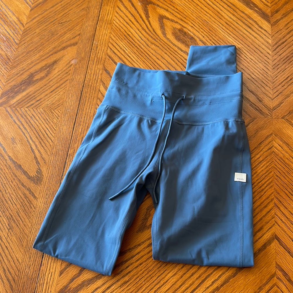 Vuori Daily Legging X-Small NWOT